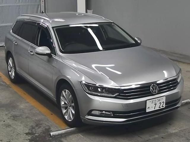 522 Volkswagen Passat variant 3CCZE 2015 г. (ZIP Tokyo)